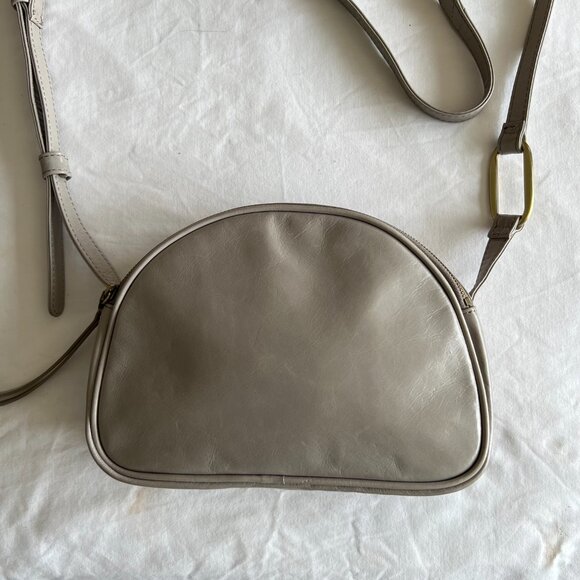 Hobo Reach Crossbody bag in Driftwood (Retired Design) - Picture 7 of 10